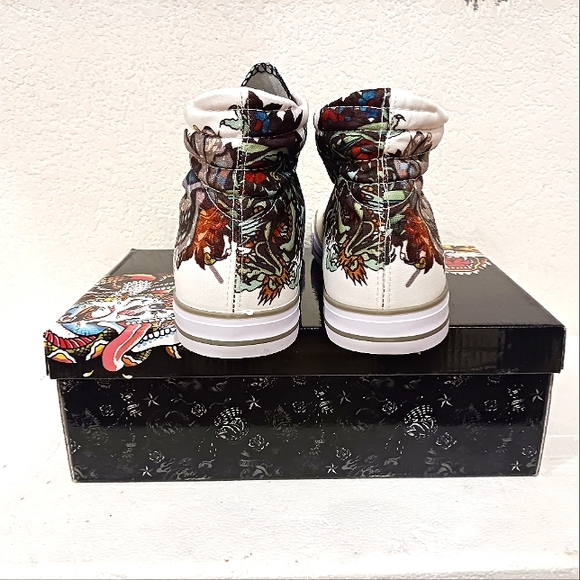 Ed Hardy - Picture 3 of 4